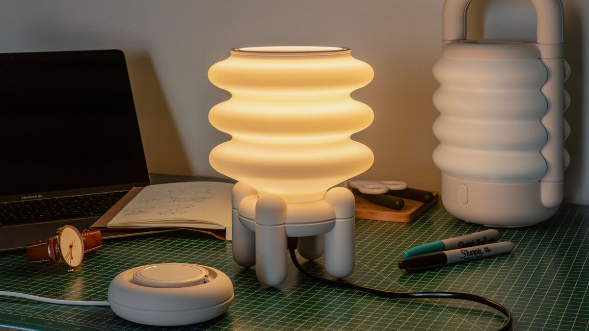 Yuhi Lamp