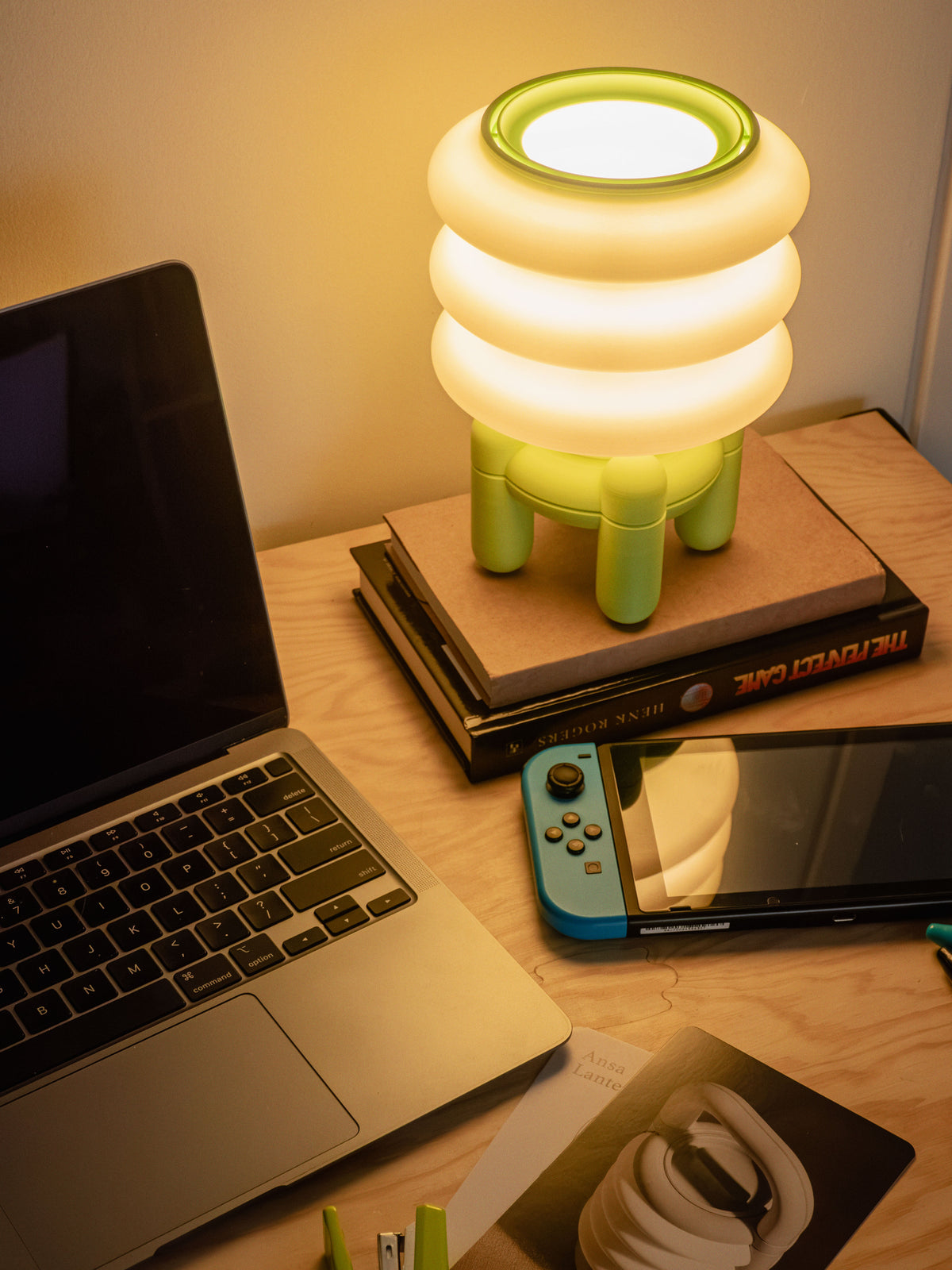 Yuhi Lamp